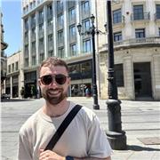 Clases destinadas a estudiantes de la ESO y Bachillerato, y estudiantes de Grado que quieran aprender Química de la mejor forma posible. Me considero un profesor activo, pero hay que saber hacer descansos, sesiones de 2 a 4 horas de estudio con 10 minutos